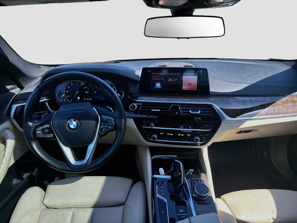 Used 2019 Black BMW 530i image 14