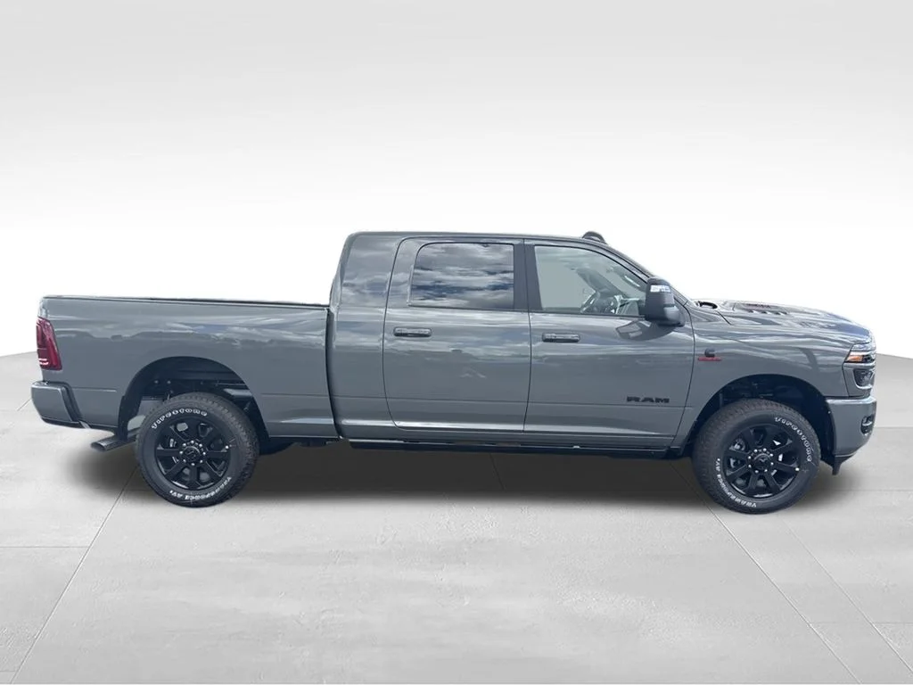 New 2026 Ceramic Gray Clear-Coat Exterior Paint RAM LARAMIE image 2