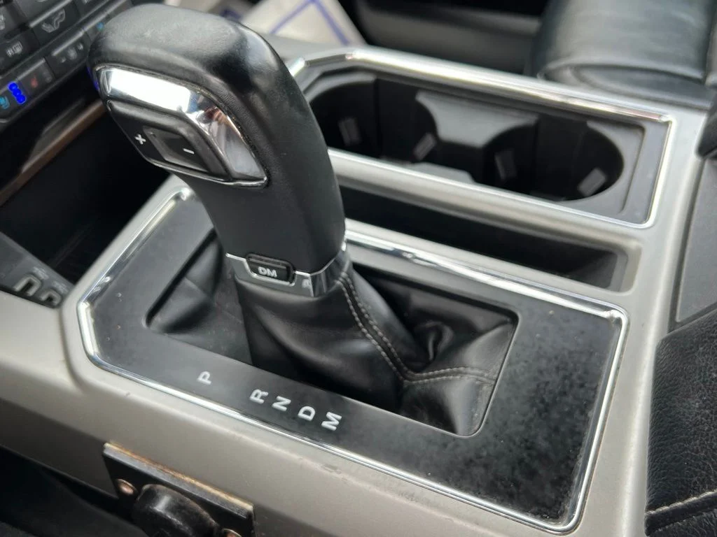 Used 2019 Black Metallic Ford Lariat image 31