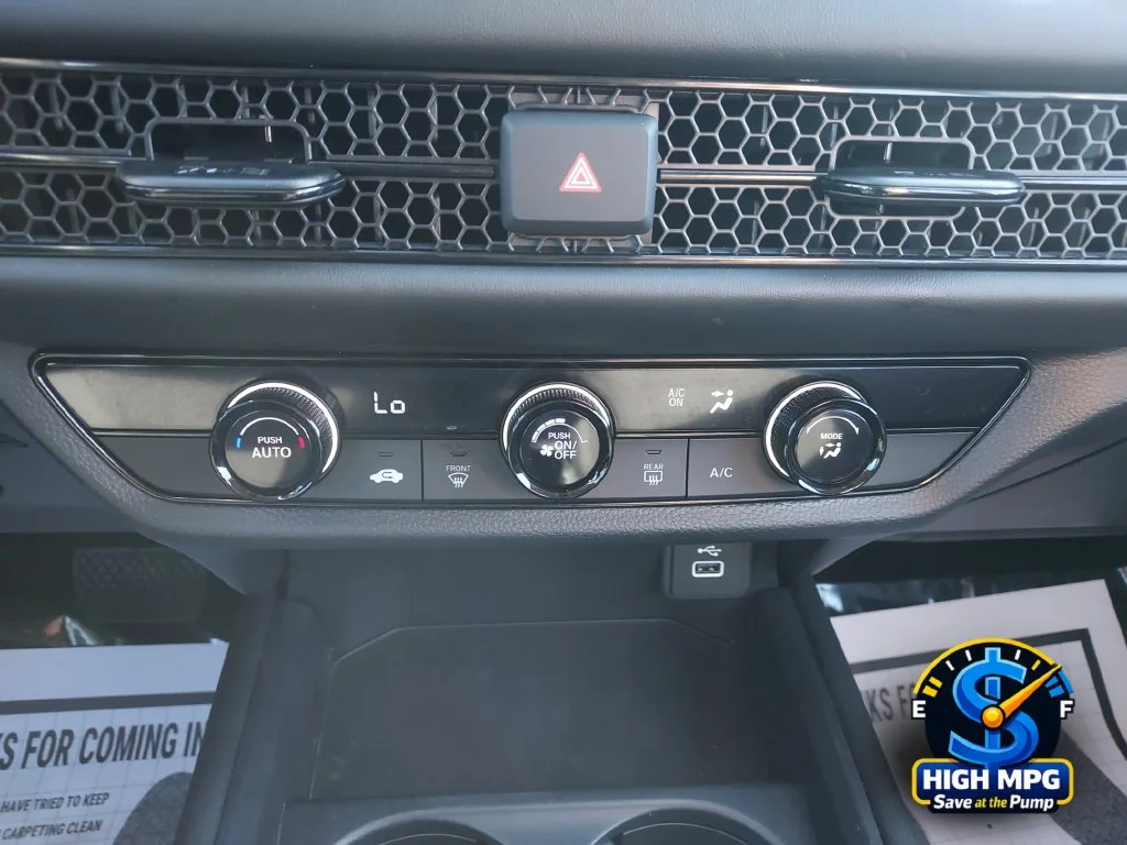 Used 2025 Black Honda LX image 19
