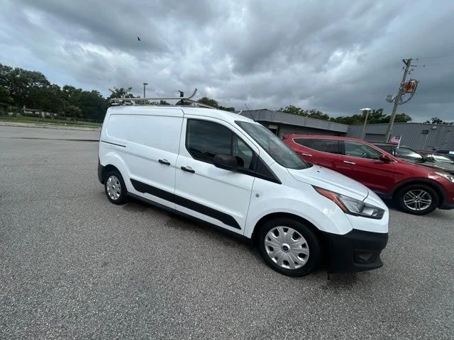 Used 2022 White Ford XL image 2