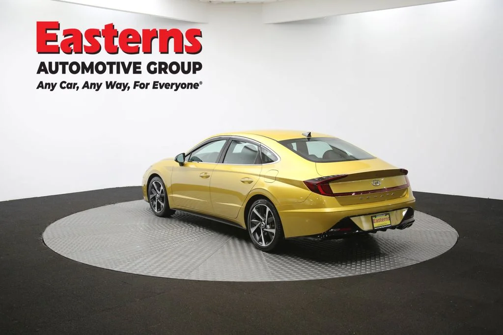 Used 2021 Yellow Hyundai SEL Plus image 63