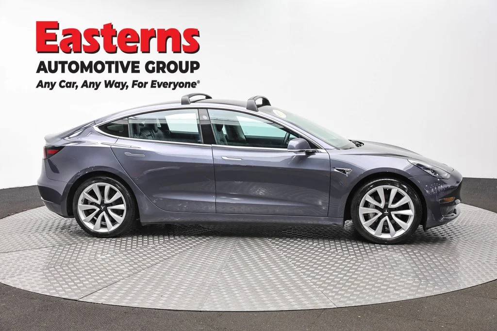 Used 2018 Gray Tesla Long Range image 4