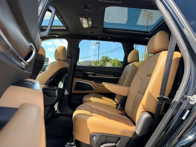 Used 2021 Ebony Black Kia SX image 14