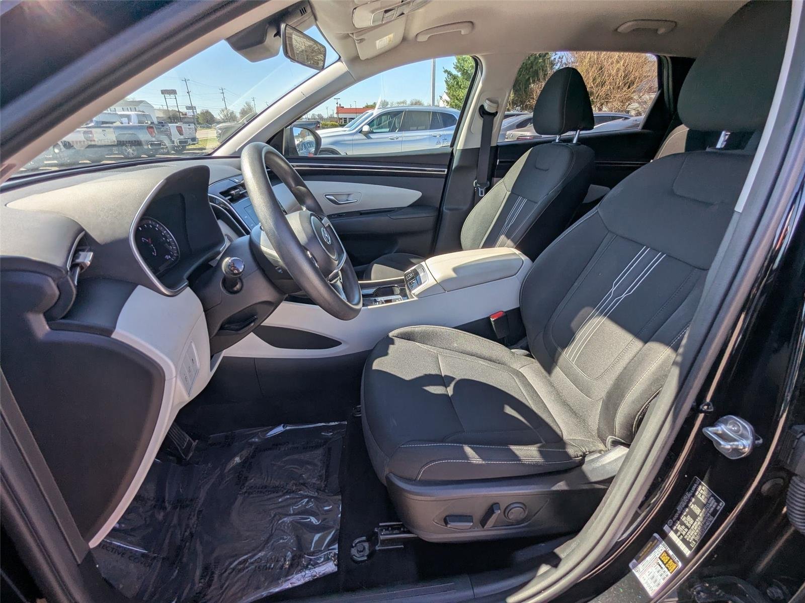 Used 2024 Black Pearl Hyundai SEL image 19