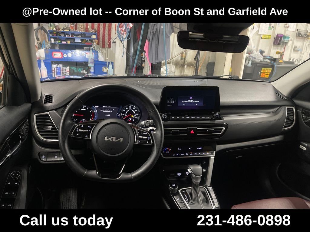 Used 2023 Black Kia SX image 17