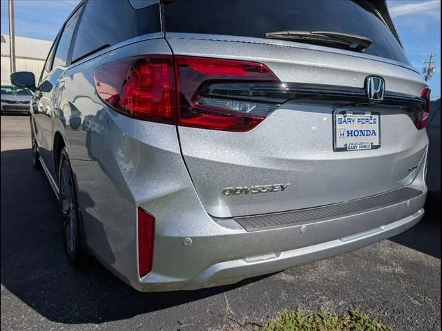 2026 Honda Odyssey Touring - Photo 22