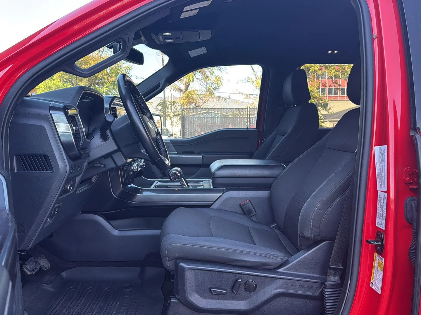 Used 2022 Race Red Ford XLT image 9