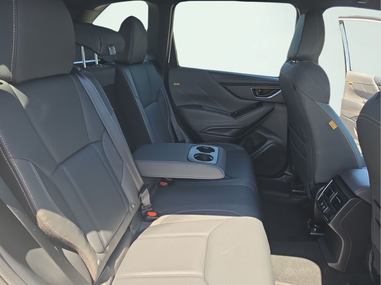 Used 2024 Crystal White Pearl Subaru Wilderness image 18