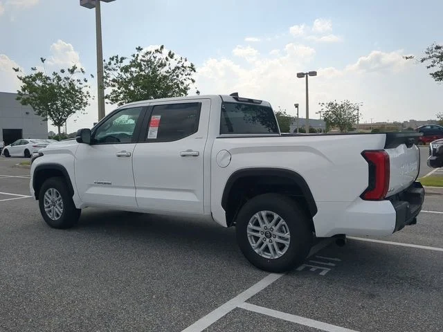 New 2026 Ice Cap Toyota SR5 image 6
