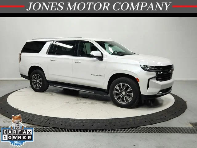 2022 Chevrolet Suburban LT