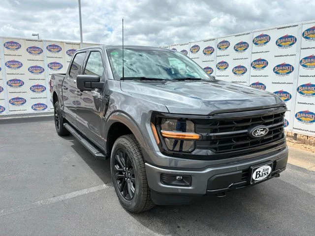 New 2026 Carbonized Gray Metallic Ford XLT image 2