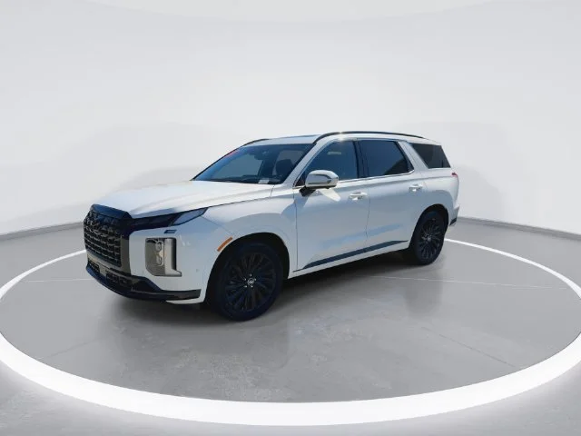 Used 2025 White Hyundai Calligraphy Night Edition image 4