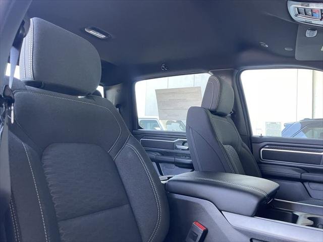 New 2026 Granite Crystal Metallic Clear-Coat Exterior Paint RAM BIG HORN image 28