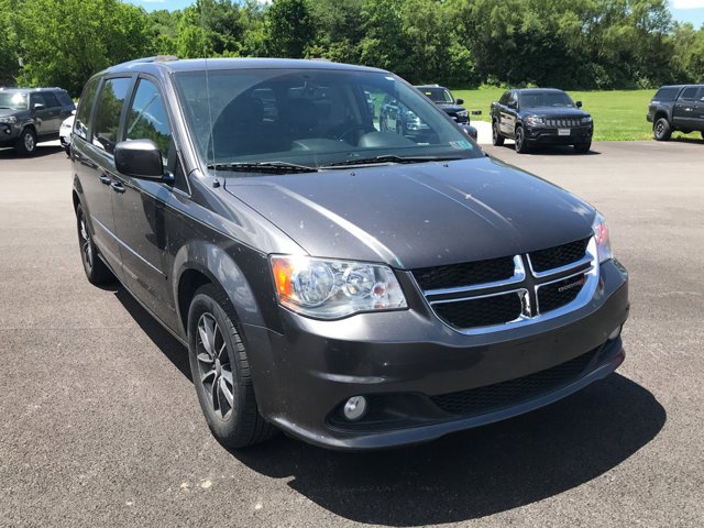 2017 Dodge Grand Caravan SXT's photo