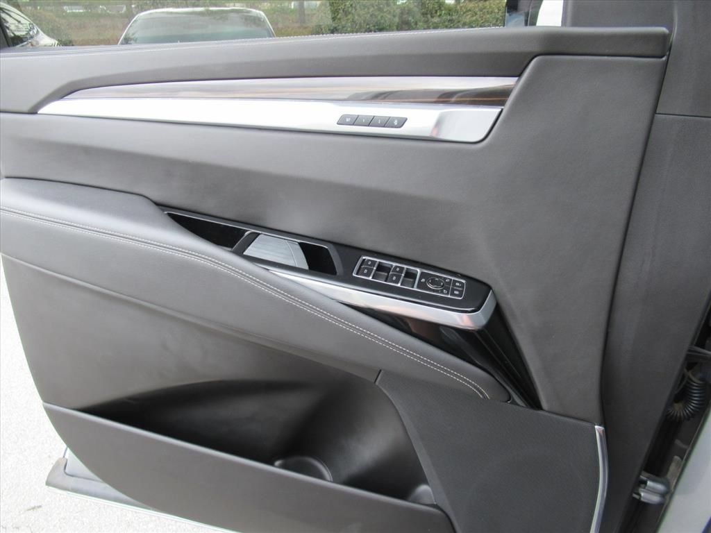 2025 Cadillac Escalade Premium Luxury - Photo 20