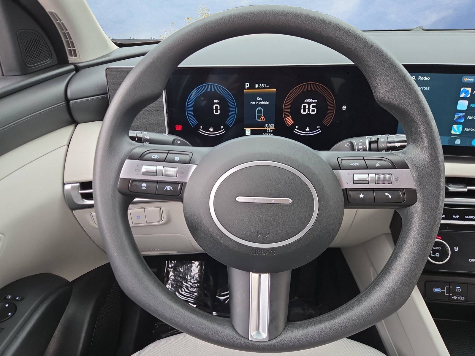 2026 Hyundai Tucson SEL - Photo 12
