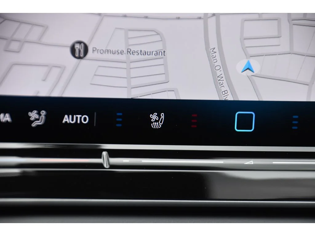 Used 2025 Deep Black Pearl Volkswagen SEL R-Line image 20