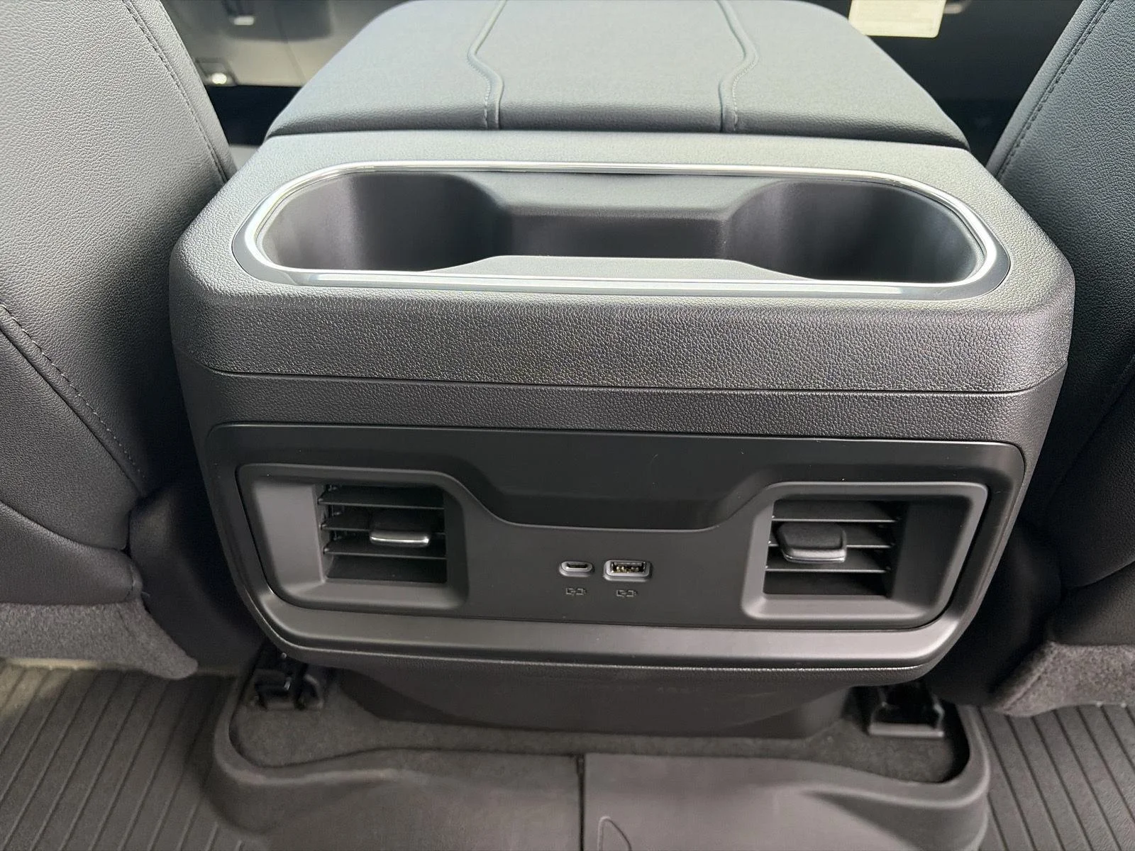 New 2026 Summit White Chevrolet LT Trail Boss image 14