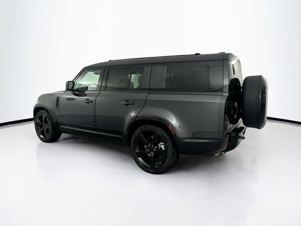 2026 Land Rover Defender X-Dynamic SE - Photo 7