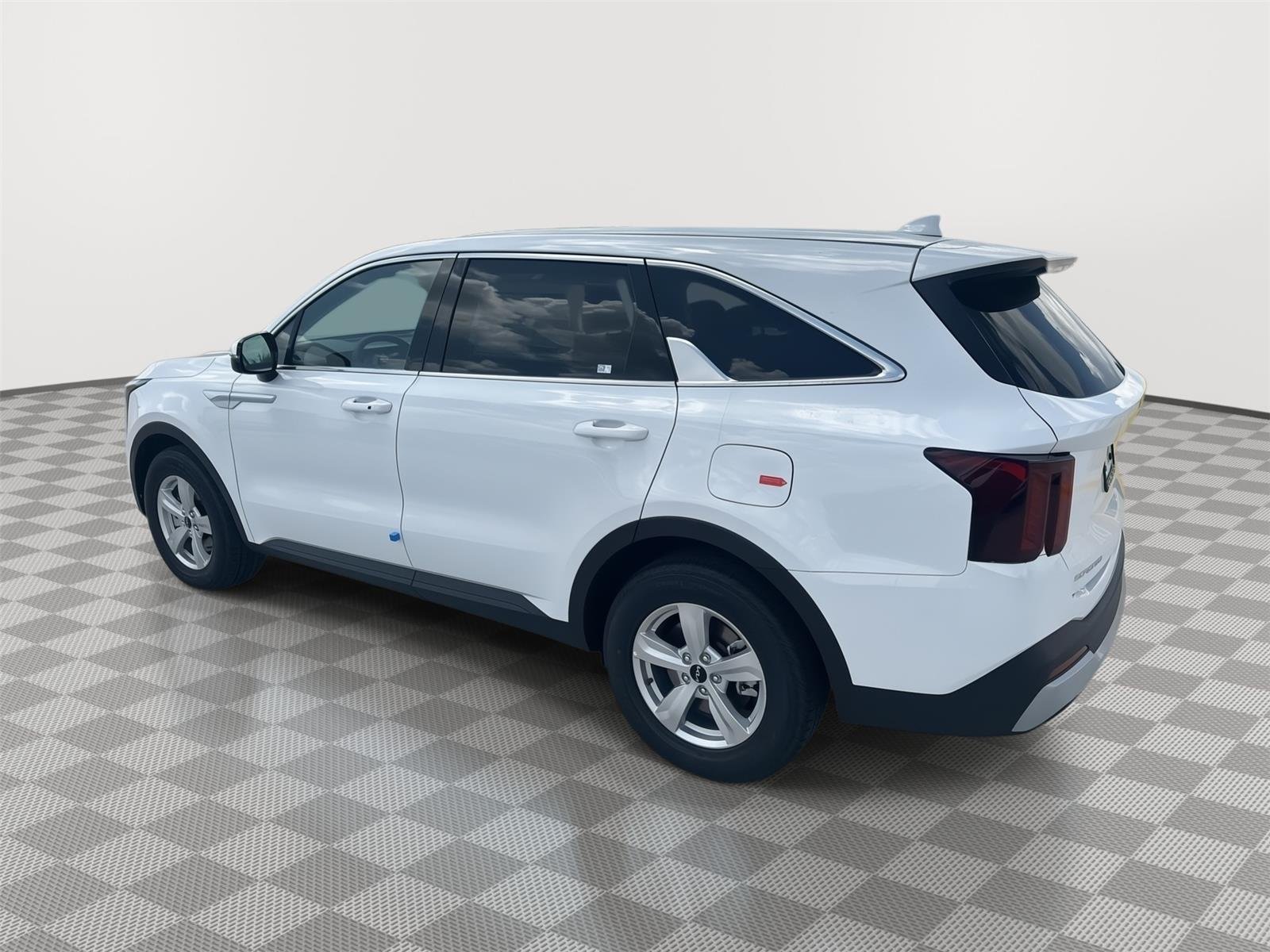 New 2026 Glacial White Pearl Kia LX image 6