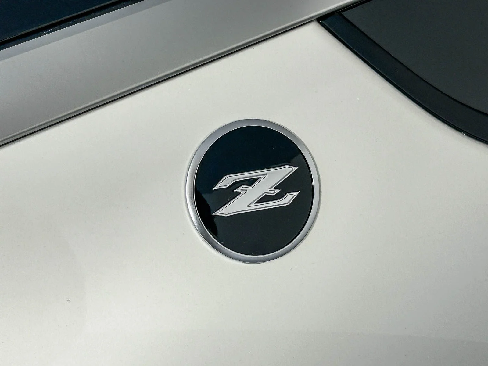 New 2026 White Nissan Sport image 10
