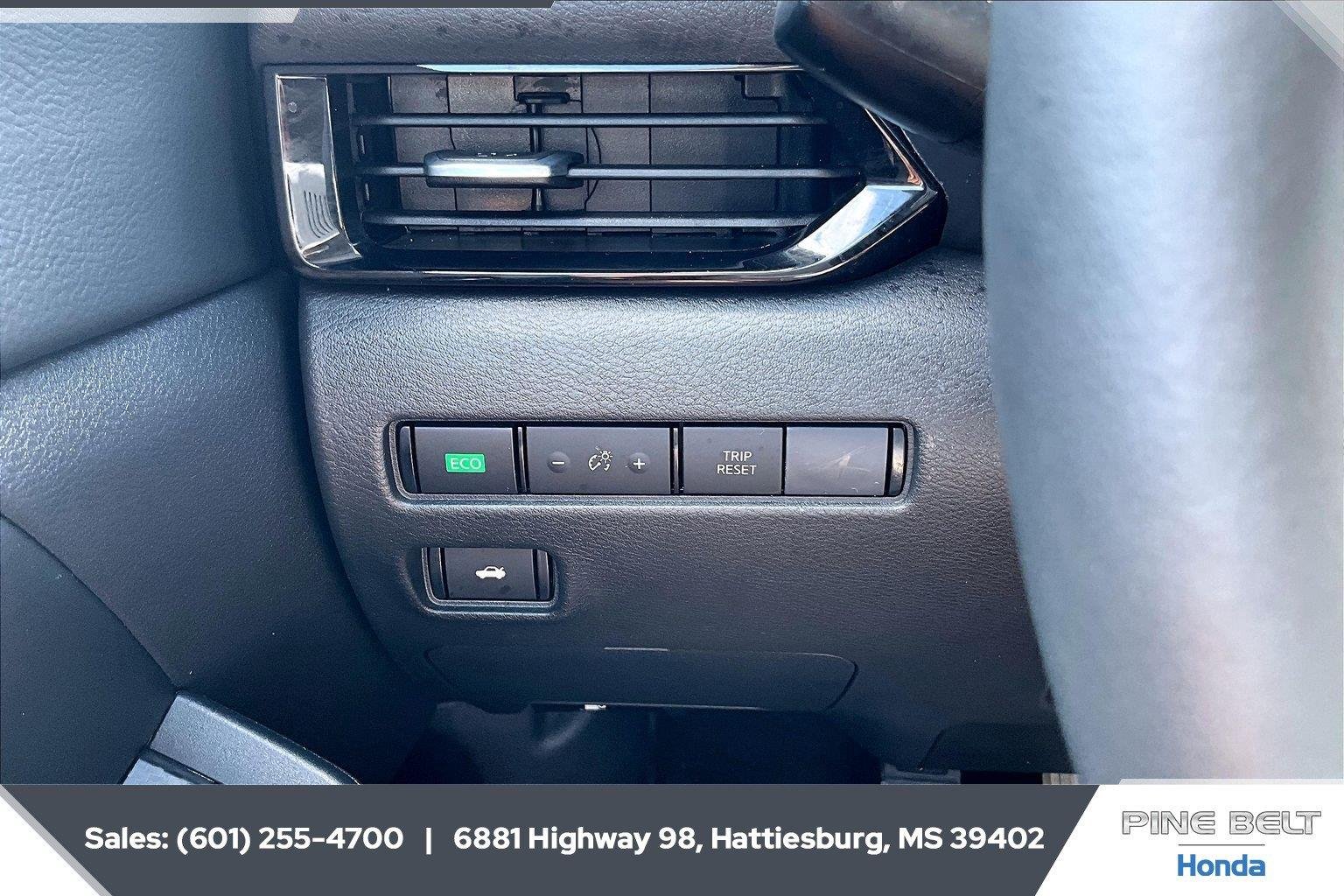 Used 2025 Gun Metallic Nissan SV image 22