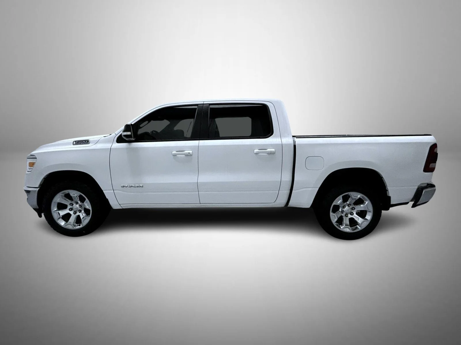 Used 2021 White Ram Big Horn/Lone Star image 8