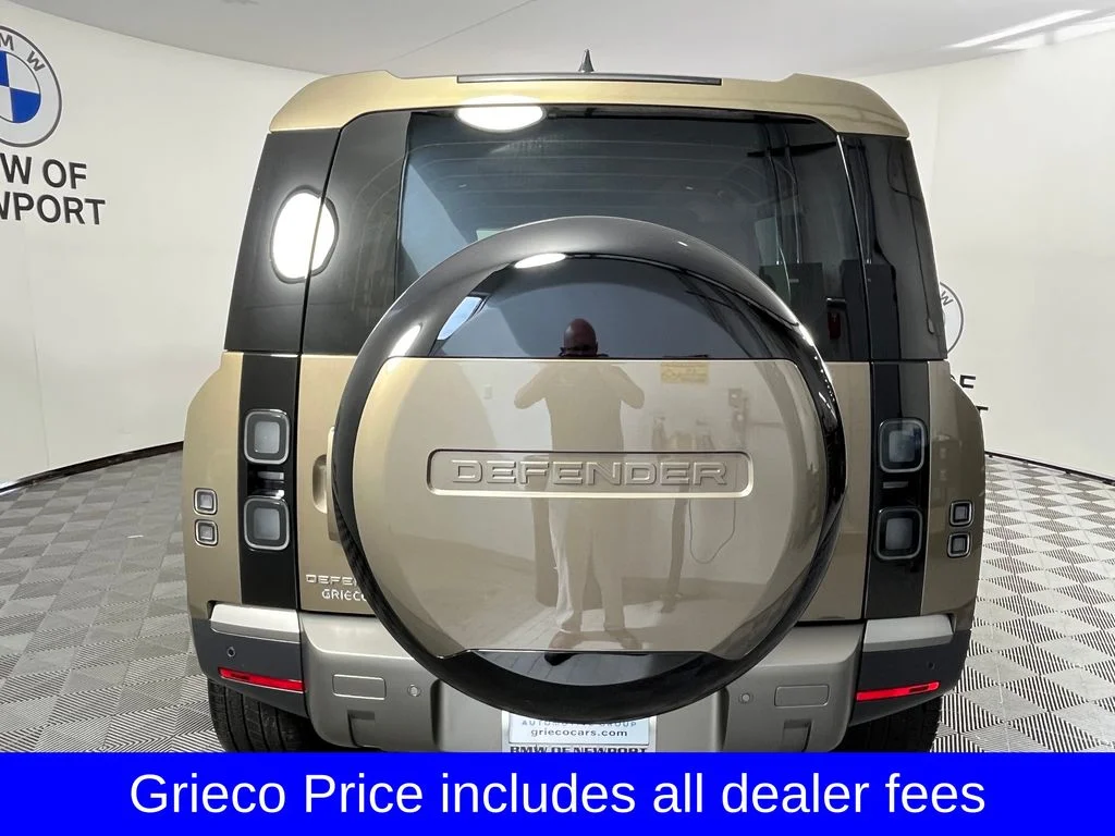 Used 2026 Gondwana Stone Metallic Land Rover S image 11