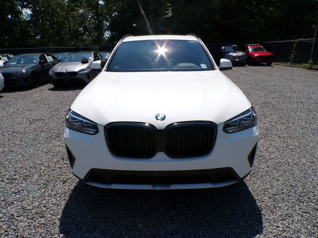 Certified Used 2023 Alpine White BMW xDrive30i image 2