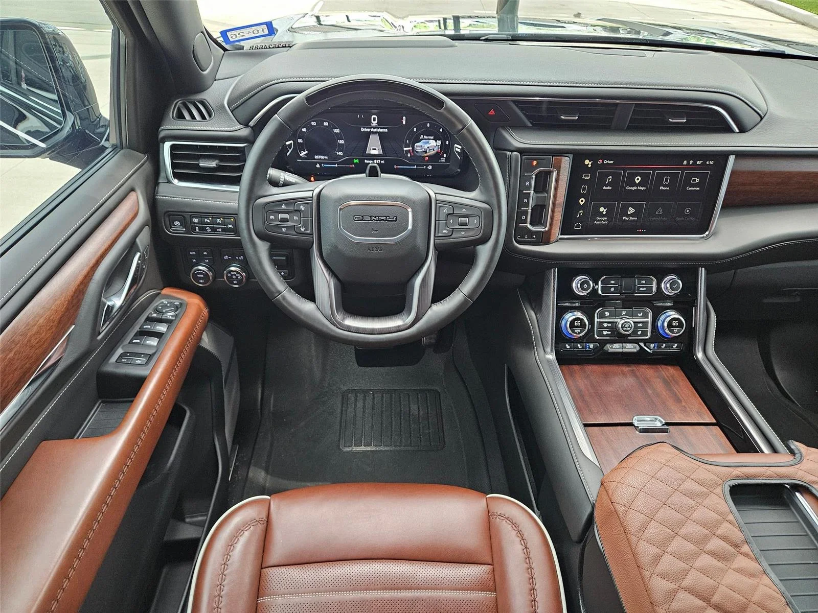 Used 2024 Onyx Black GMC Denali Ultimate image 12