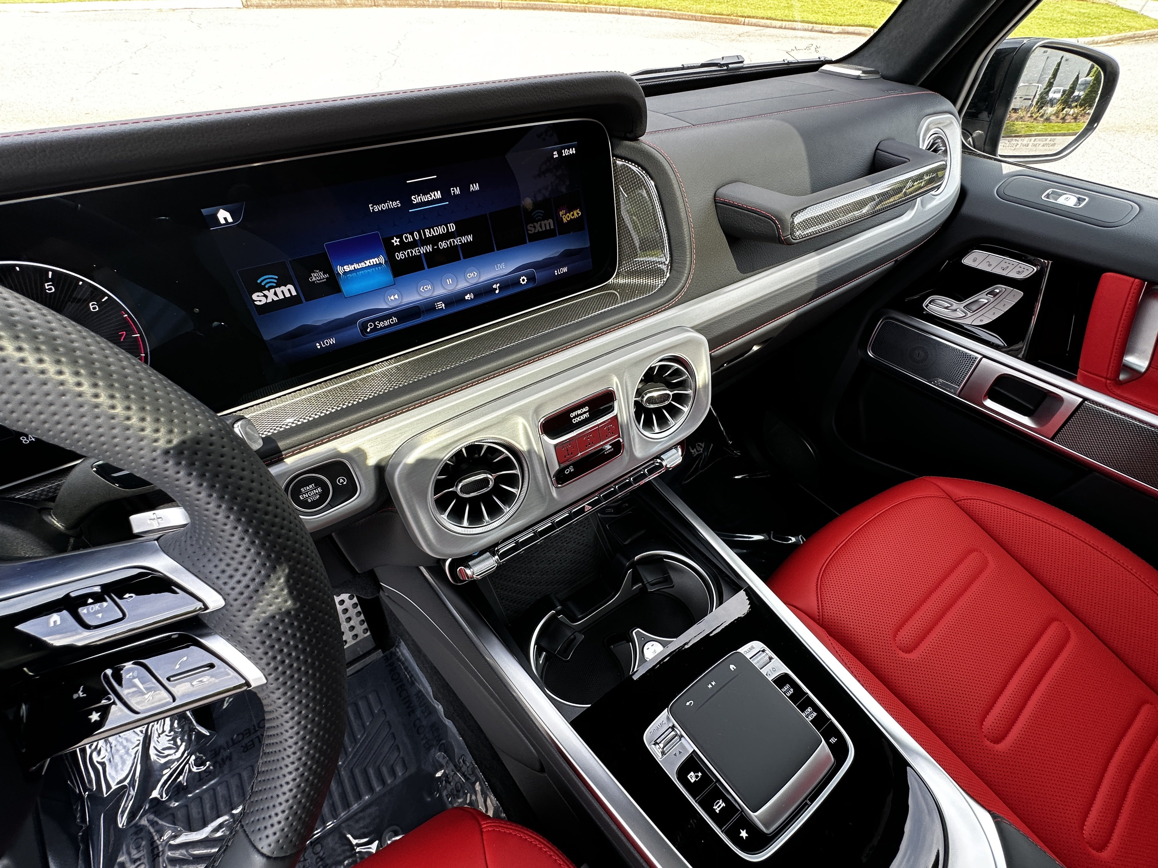 Certified Used 2025 Black Mercedes-Benz G 550 image 31