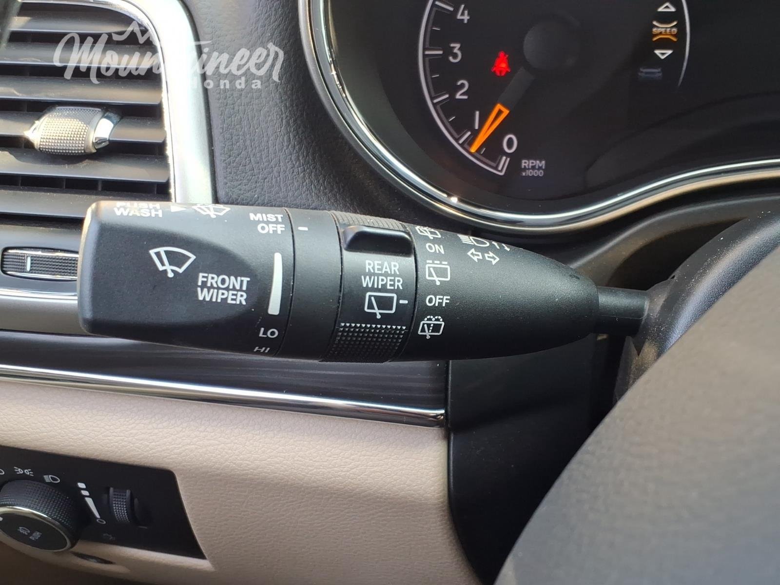 Used 2021 Slate Blue Pearlcoat Jeep Limited image 30