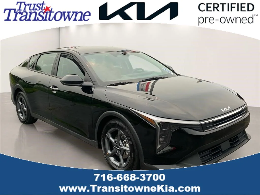 Certified Used 2026 Aurora Black Pearl Kia LXS image 1