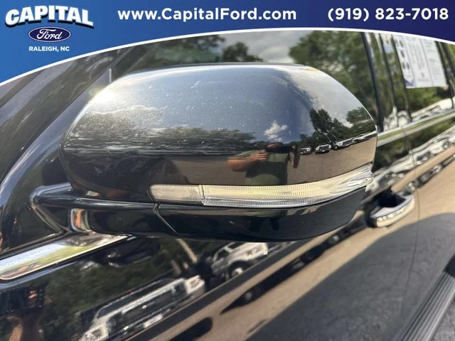 Used 2024 Black Ford Limited image 12