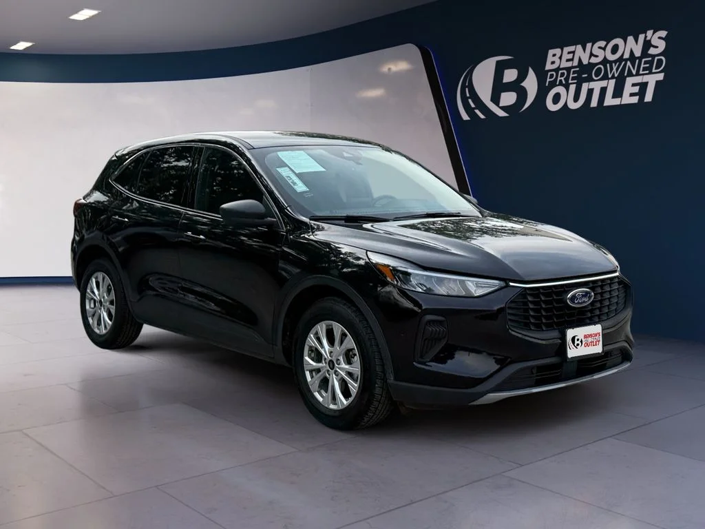 Used 2024 Black Ford Active image 7