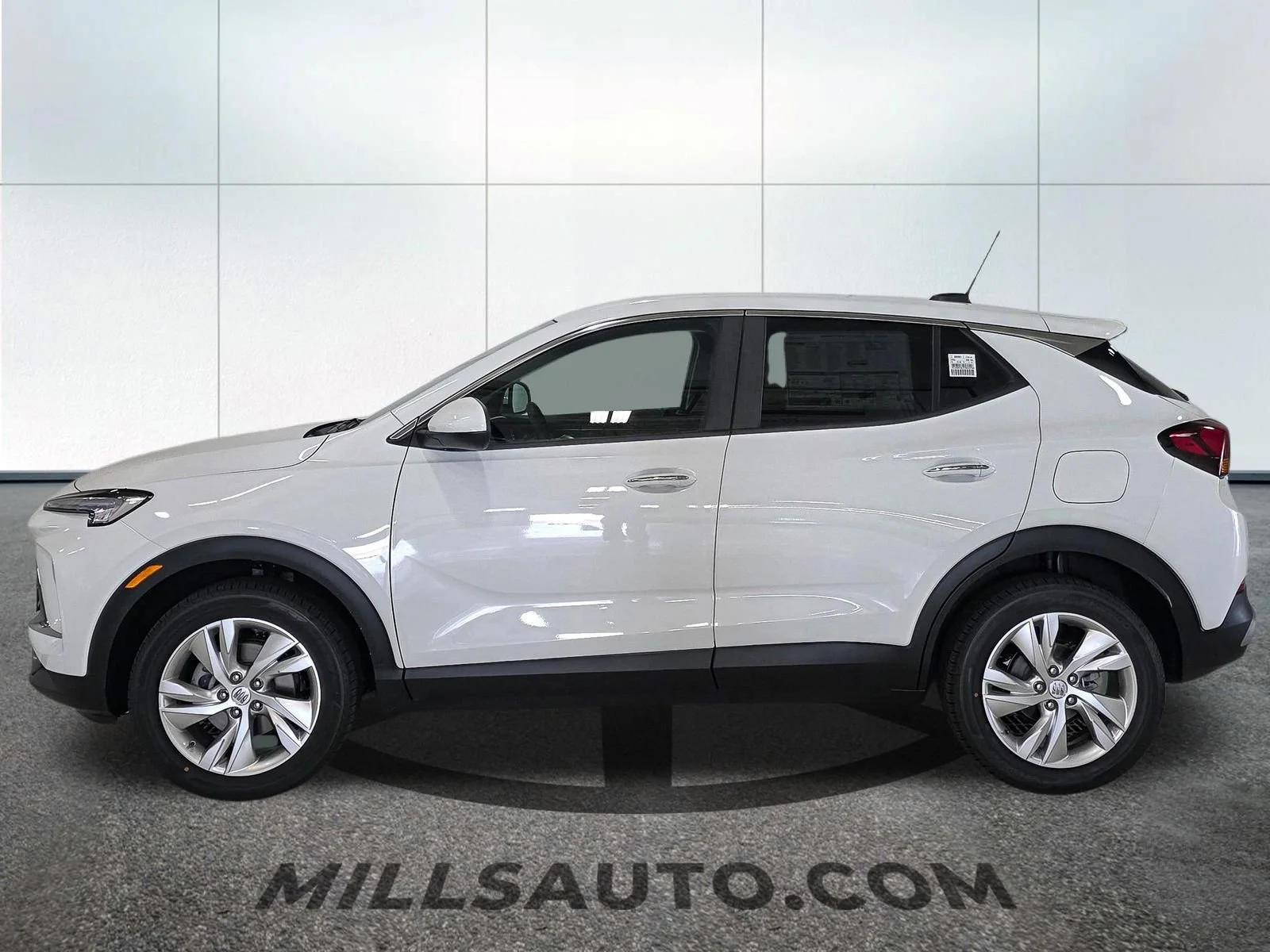 New 2026 Summit White Buick Preferred image 3