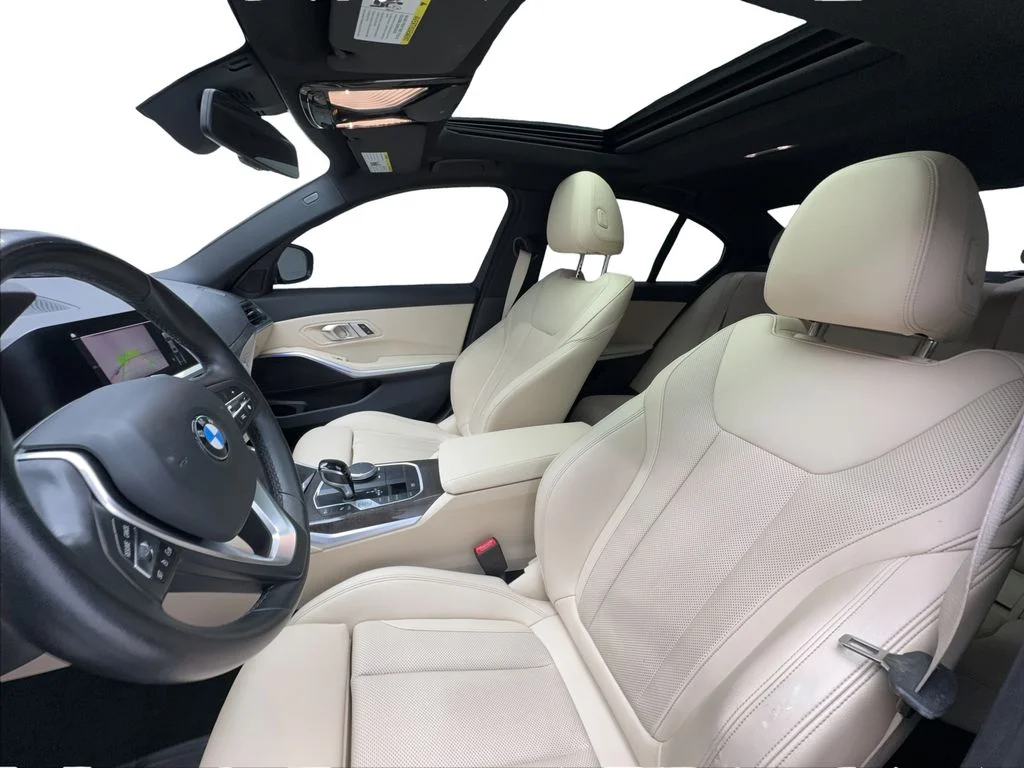 Used 2022 Black BMW 330i image 19