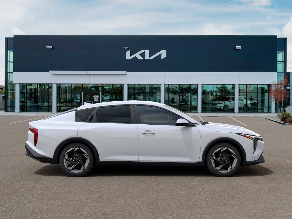 New 2026 White Kia EX image 7
