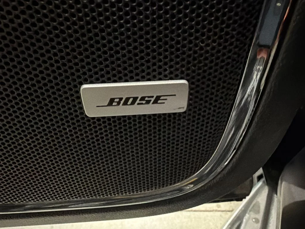 Used 2015 Iridium Metallic GMC SLE image 18