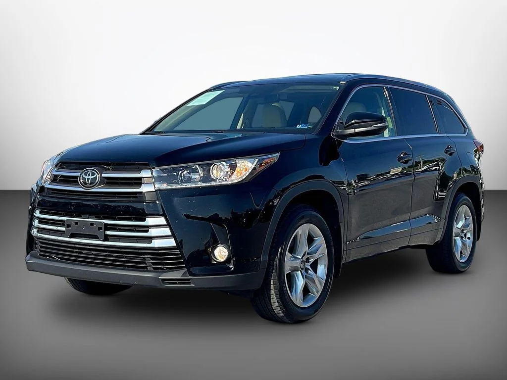 Used 2018 Black Toyota Limited image 3