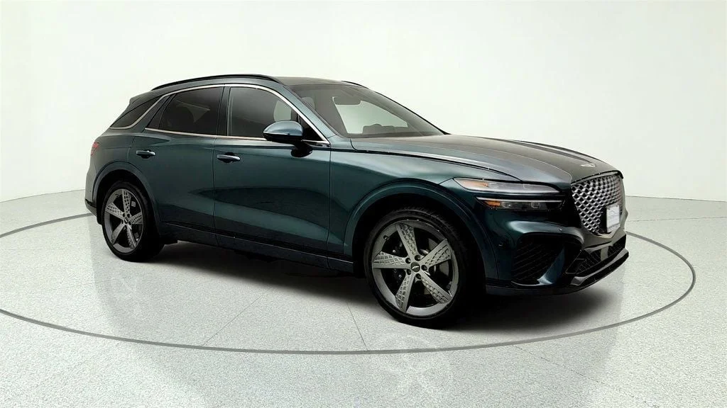 Used 2023 Cardiff Green Genesis 2.5T AWD w/ Advanced, Sport Prestige & Select Pkgs image 3