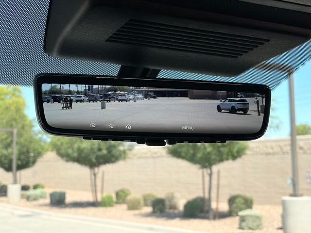 Used 2024 Moonstone INFINITI Sensory image 18