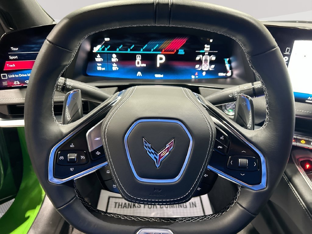 Used 2026 Green Chevrolet Z06 image 30