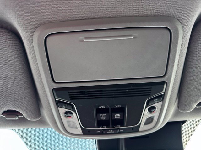 Used 2025  Honda RTL image 28