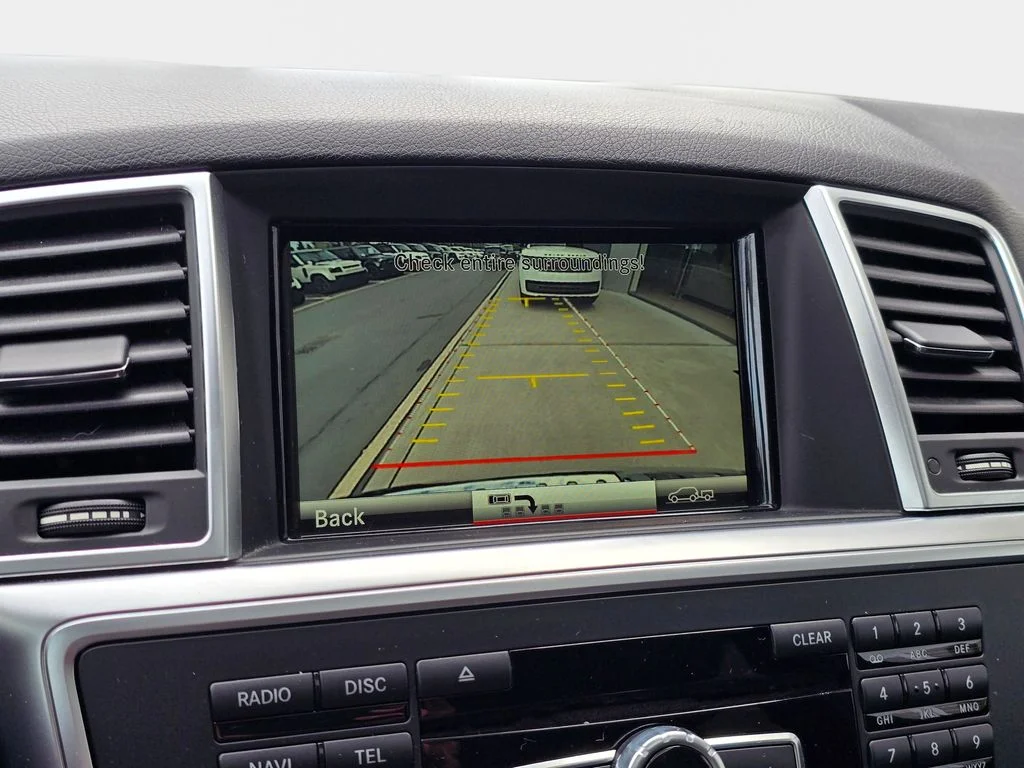 Used 2015  Mercedes-Benz ML 250 image 26