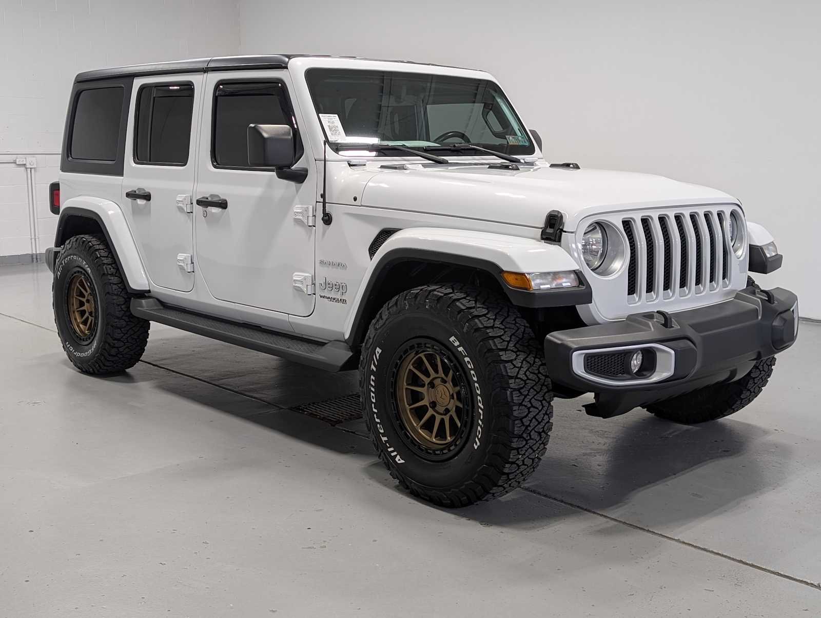 2022 Jeep Wrangler Unlimited Sahara - Photo 6
