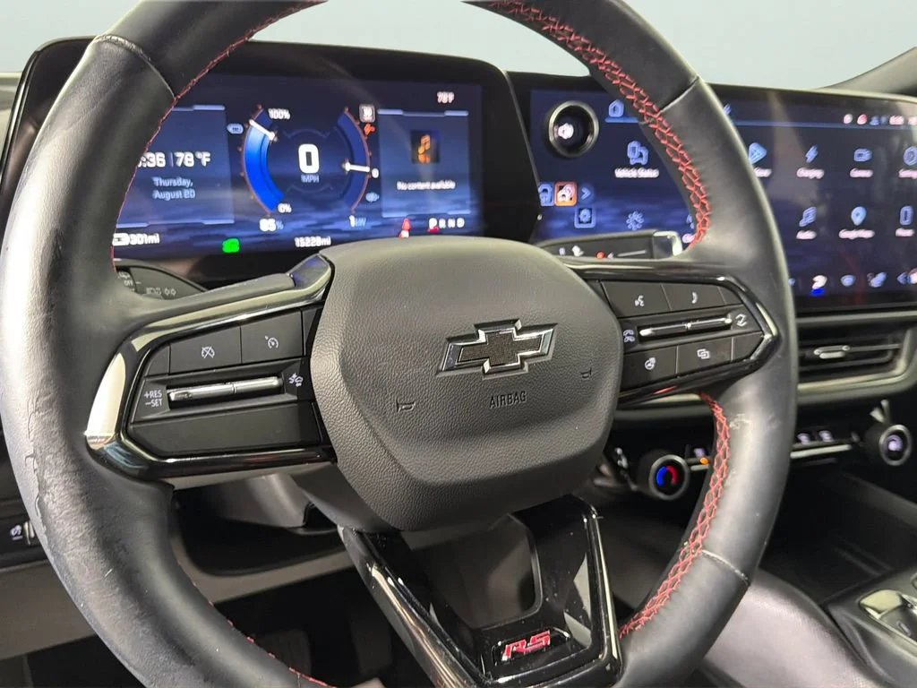 2024 Chevrolet Equinox EV RS - Photo 21