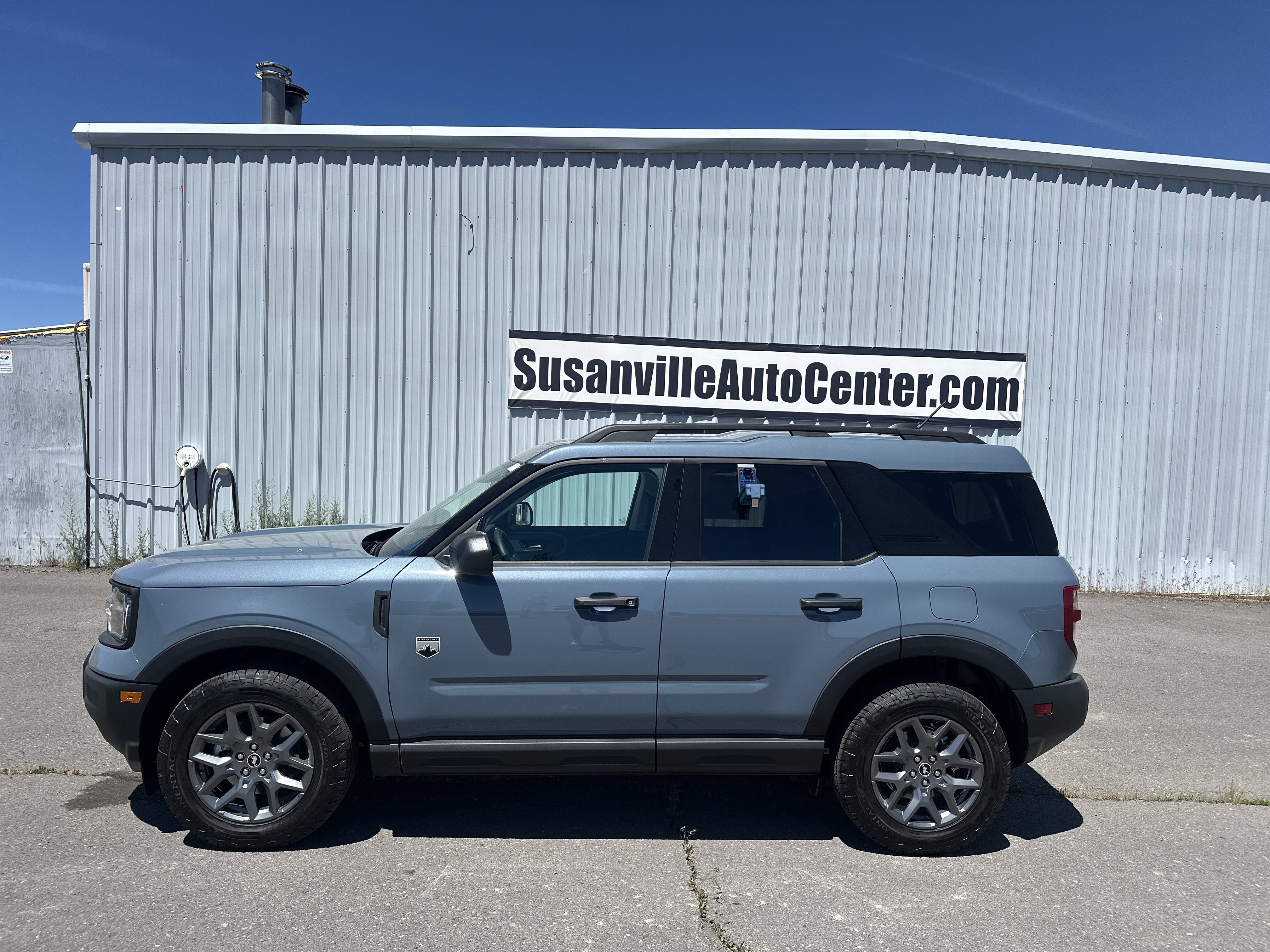New 2026 Azure Gray Metallic Tri-Coat Ford Big Bend image 2