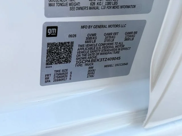 New 2026 Summit White Chevrolet Custom image 12